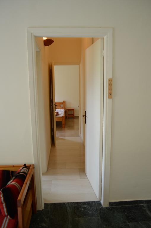 Kineta Apartments Exterior photo